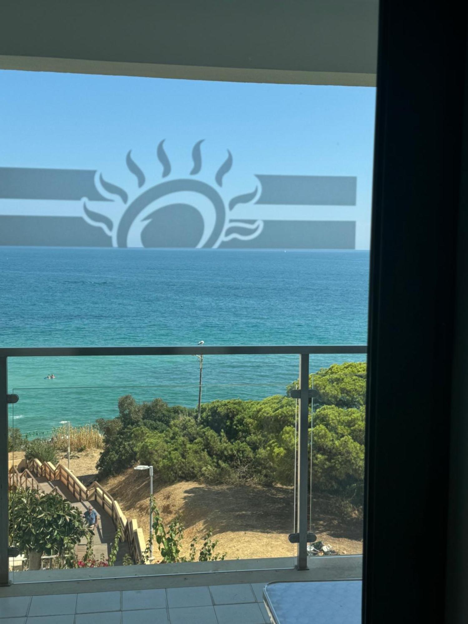 אלבופיירה Apartamentos Do Parque מראה חיצוני תמונה