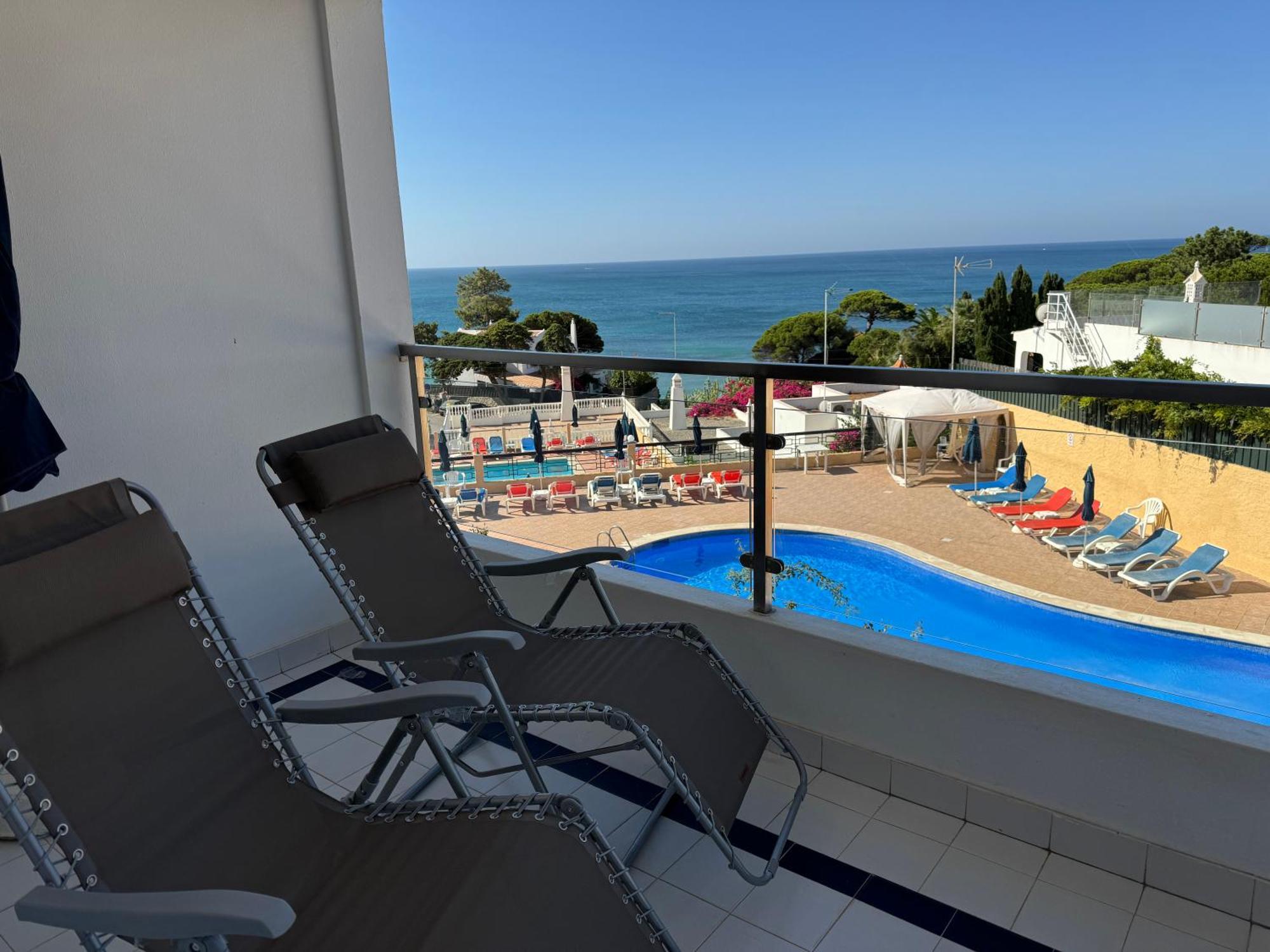 אלבופיירה Apartamentos Do Parque מראה חיצוני תמונה