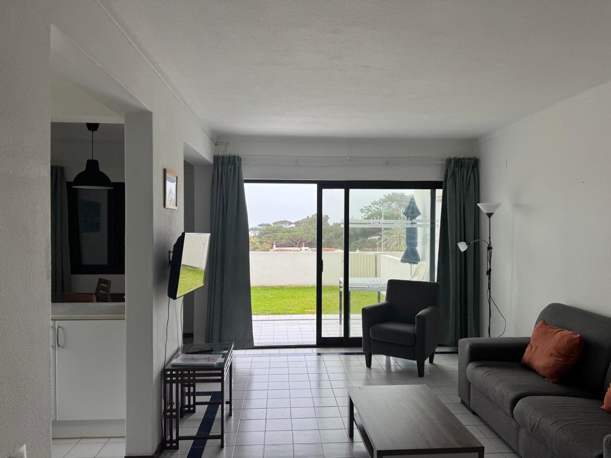 אלבופיירה Apartamentos Do Parque מראה חיצוני תמונה
